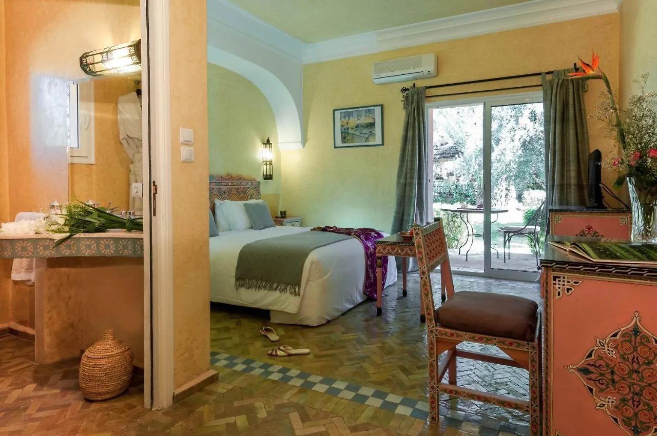 Room In Bb - Double Room In A Charming Villa In The Heart Of Marrakech Palm Grove Marrakesh 2*,  Morocco
